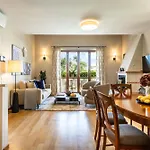 Spacious 5br With Private Pool & Garden Near Garda Villa *