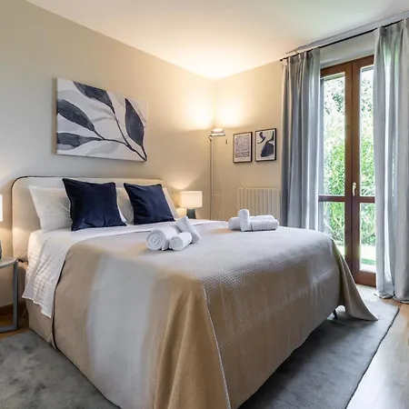 Spacious 5br With Private Pool & Garden Near Garda