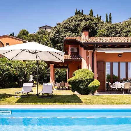 Spacious 5br With Private Pool & Garden Near Garda * Soiano Del Lago