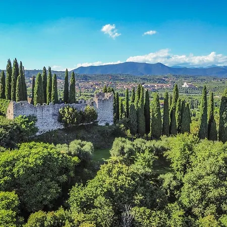Spacious 5br With Private Pool & Garden Near Garda * Soiano Del Lago